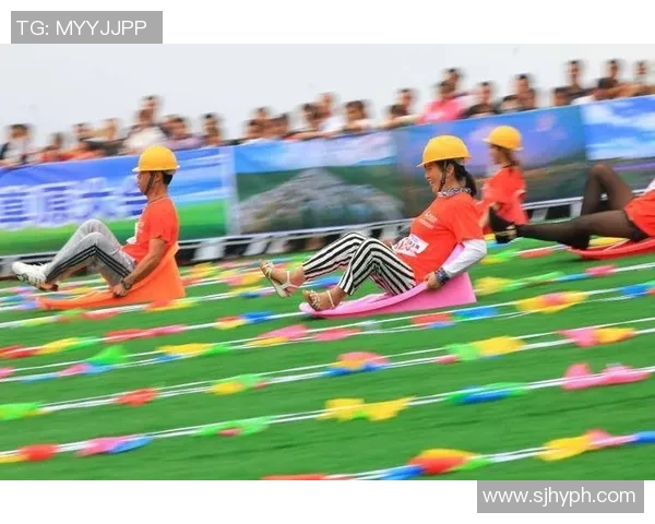 足球巨星挑战极限运动 体验滑草速度与激情的完美结合